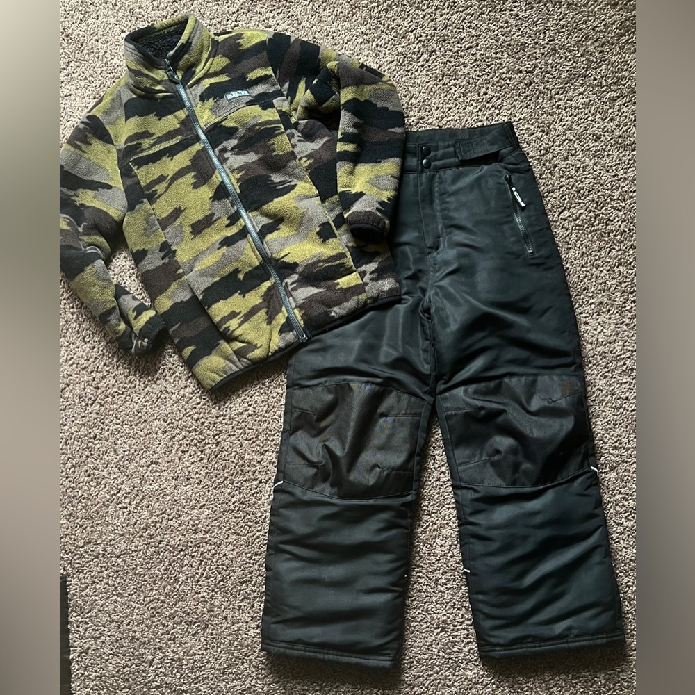 Boys Youth MED (10-12) Snow Pants and Fleece Lined Jacket